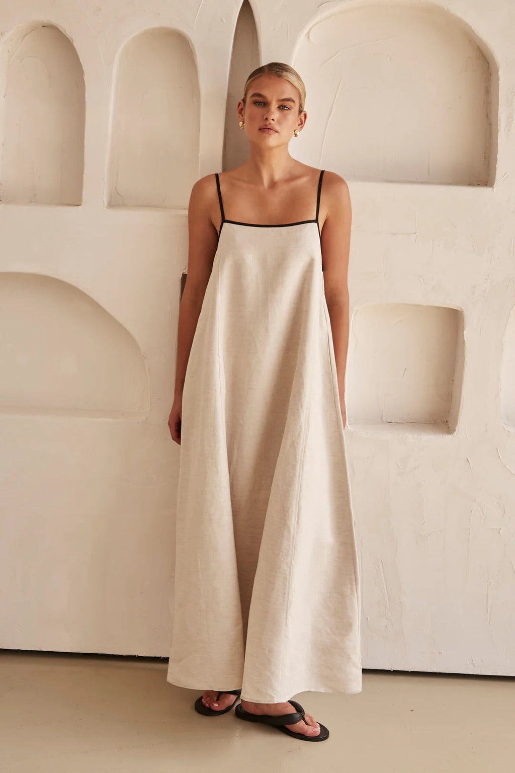 Contrast-Trim Square Neck Maxi Sundress