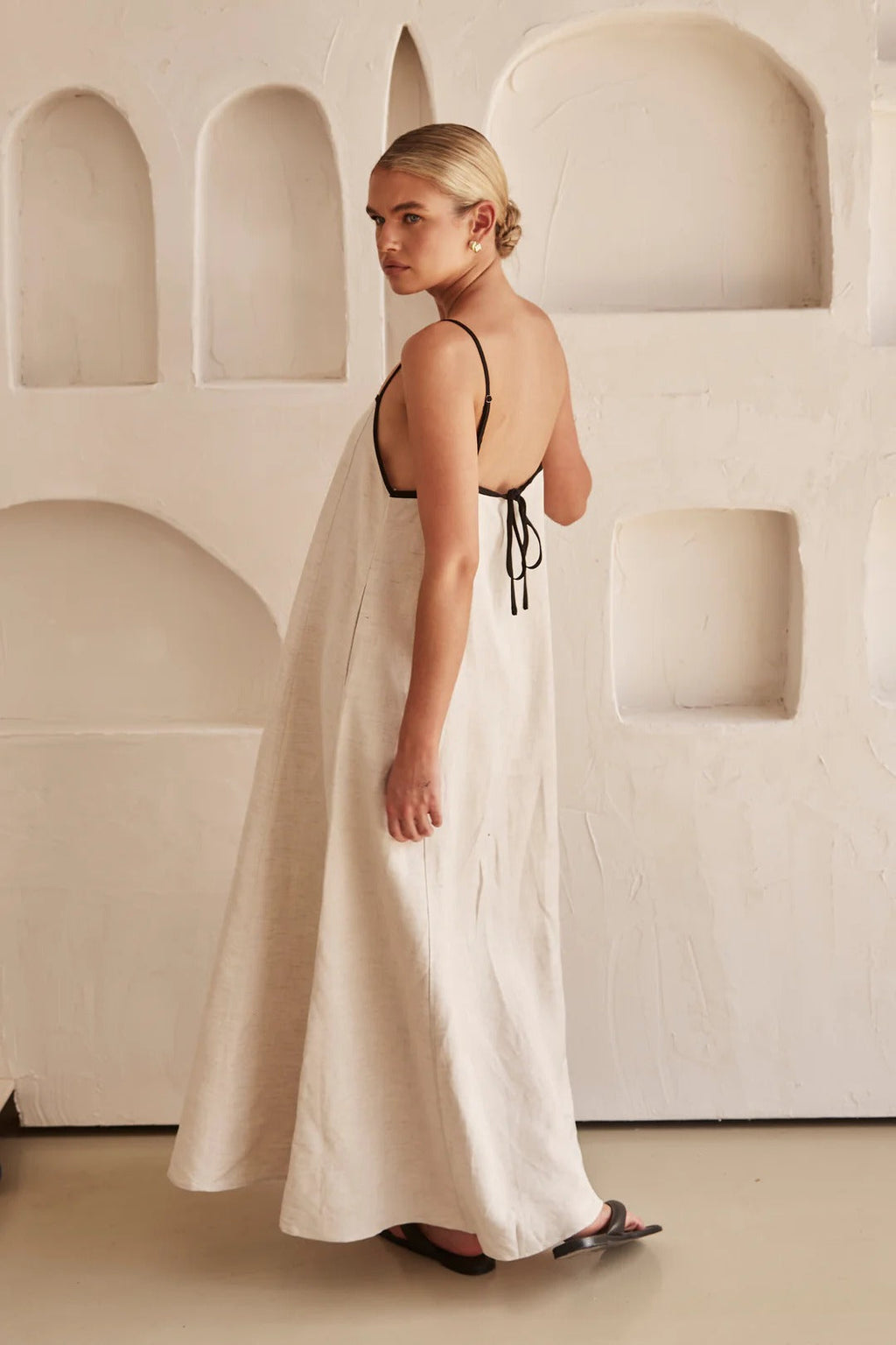 Contrast-Trim Square Neck Maxi Sundress
