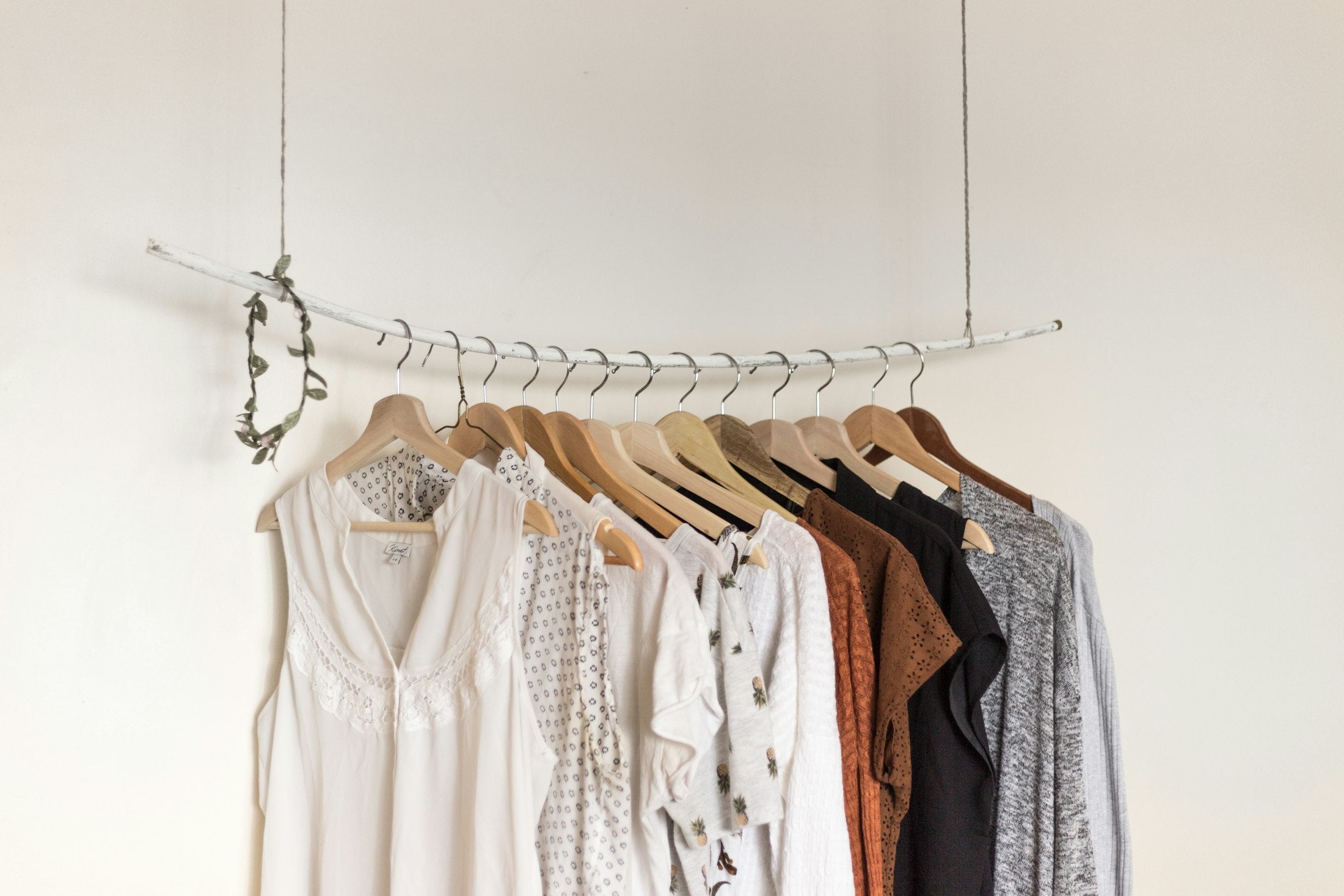 Morensia editorial rail-neutral